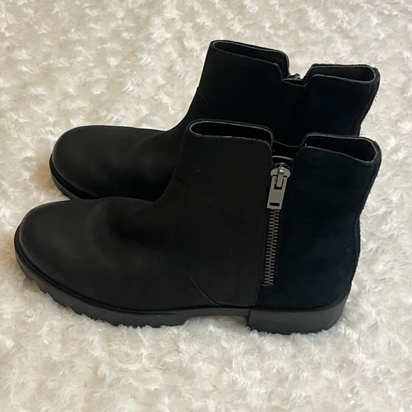 Sorel Women's Emelie II Black Boots Size 7 - Picture 4 of 11